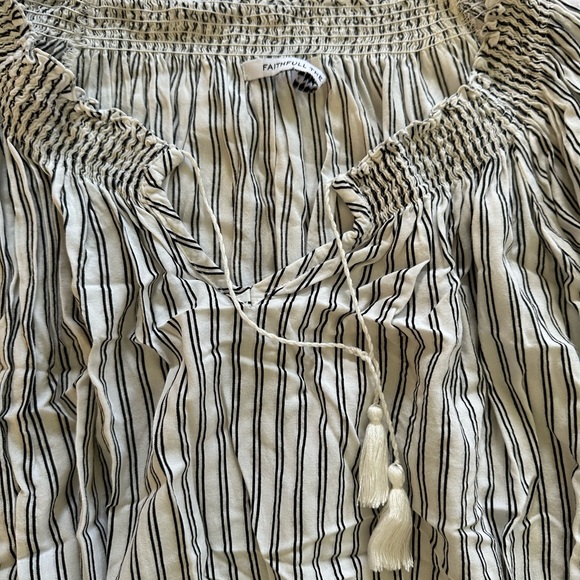 Women’s REVOLVE Faithful The Brand Summer Blouse Top Sz M WORN ONCE - Picture 4 of 11